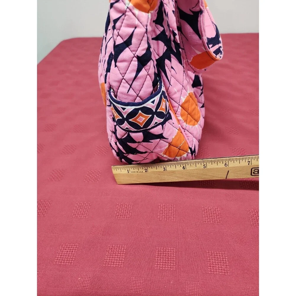 Vera Bradley Reversible Tote Bag Loves Me Pattern Pink Daisies Magnetic Closure